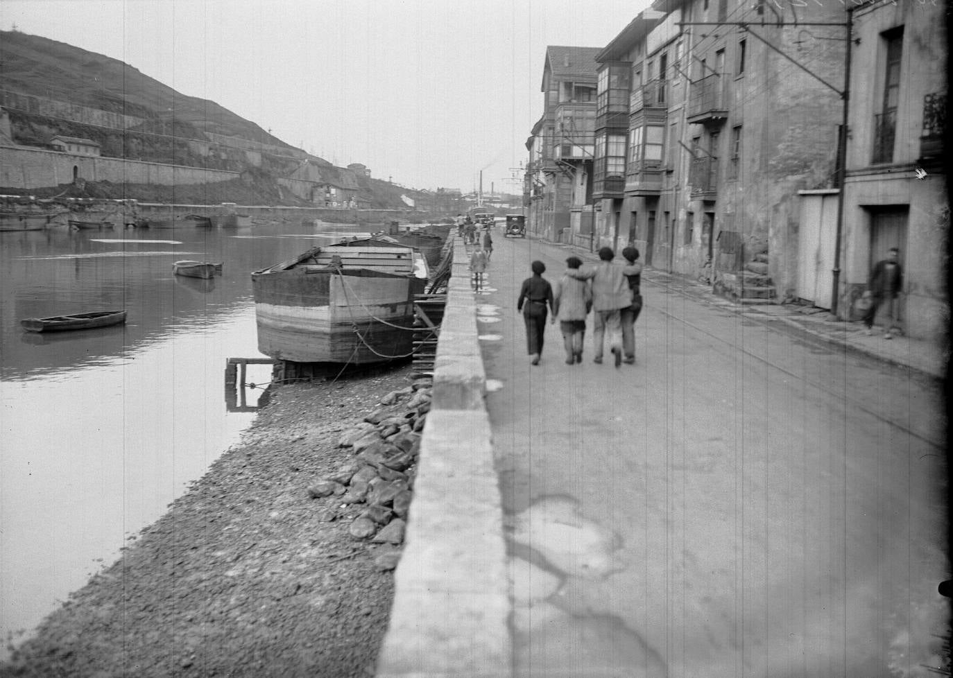 Un paseo por la historia de Bilbao a través de su arteria fluvial