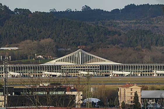El aeropuerto de Loiu aspira a captar nuevo tráfico en la gran feria del transporte aéreo que arranca el martes en Polonia.