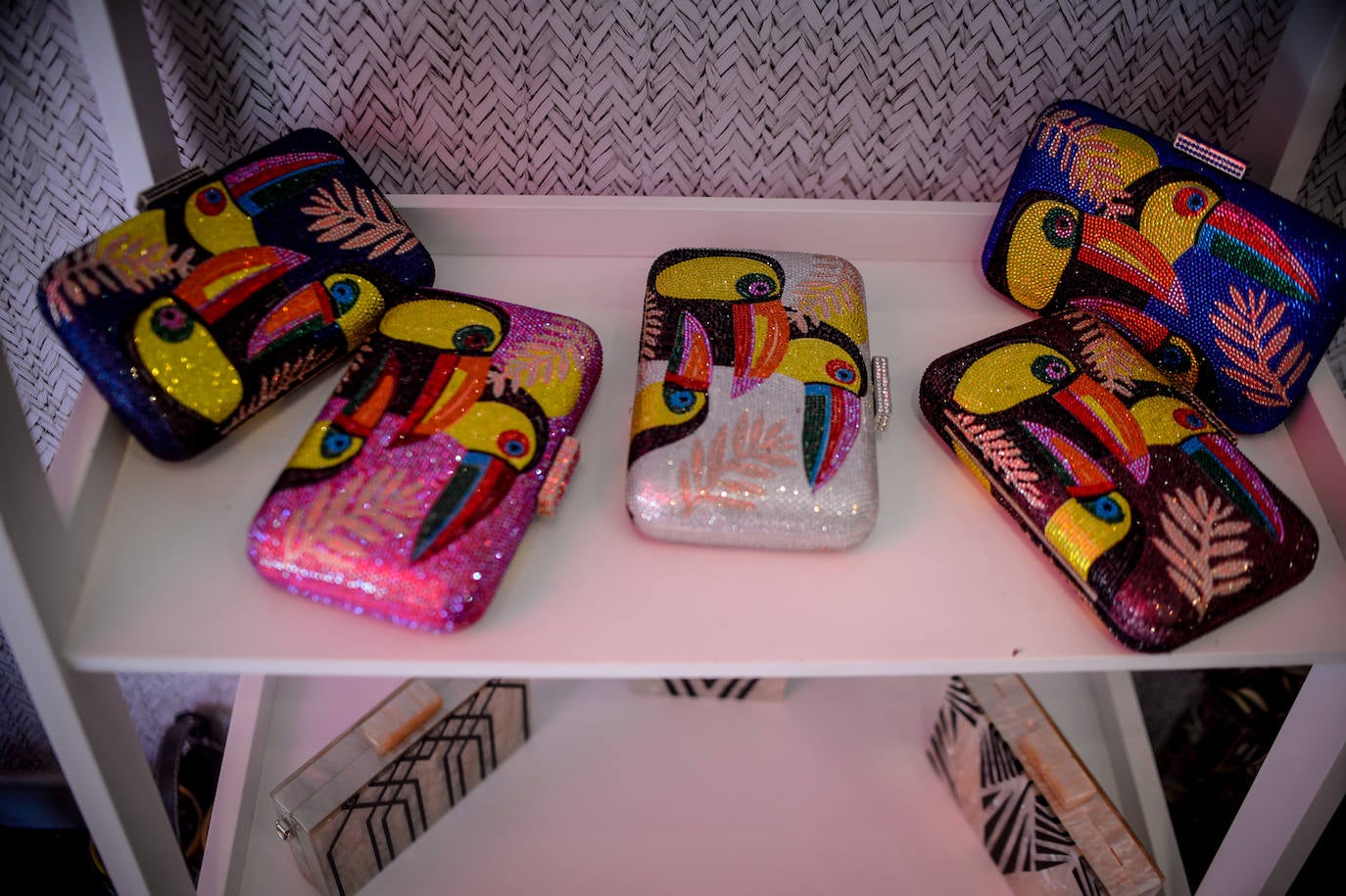 Los pañuelos XL que se llevan en Europa se hacen en Bolueta