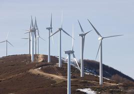 Aerogeneradores de Iberdrola en el parque eólico de Elgea-Urkilla.