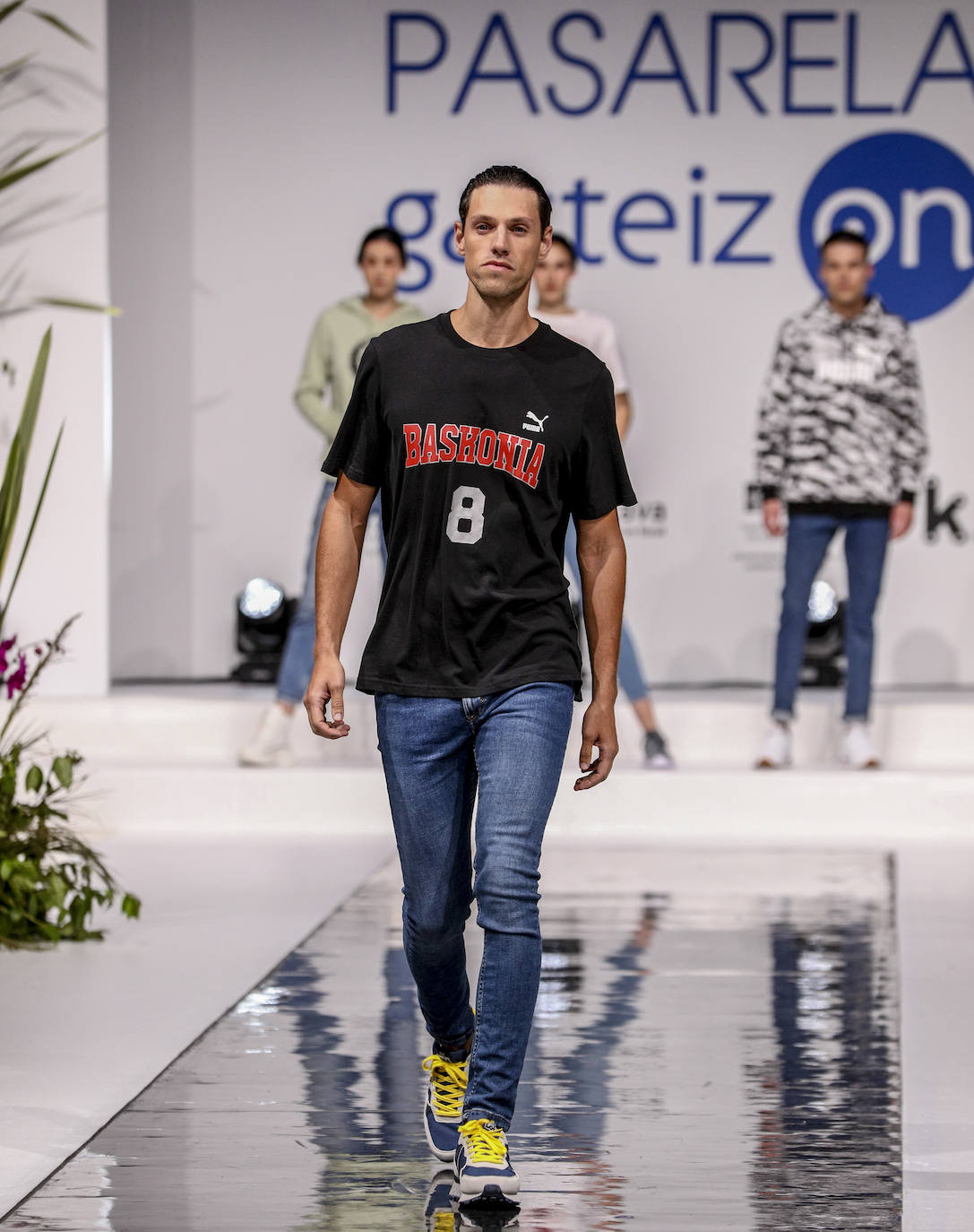 La pasarela de primavera de Gasteiz On finaliza con Vitoria como emblema