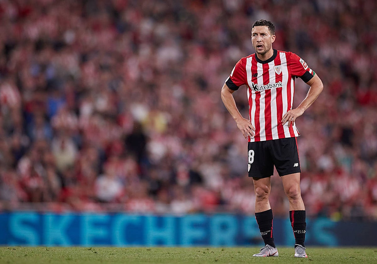 Óscar de Marcos en el partido de San Mamés ante el Betis.
