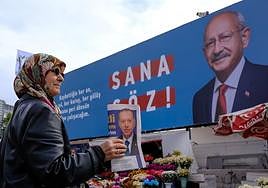 Turkiak hauteskundeak ospatzen ditu igande honetan