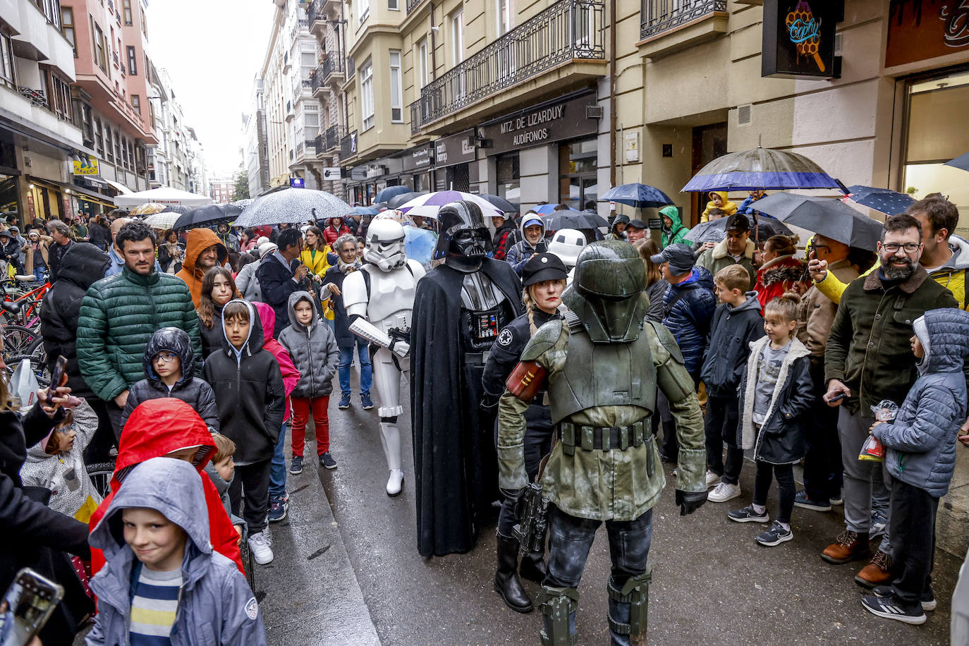 Las tropas imperiales de Star Wars conquistan Vitoria