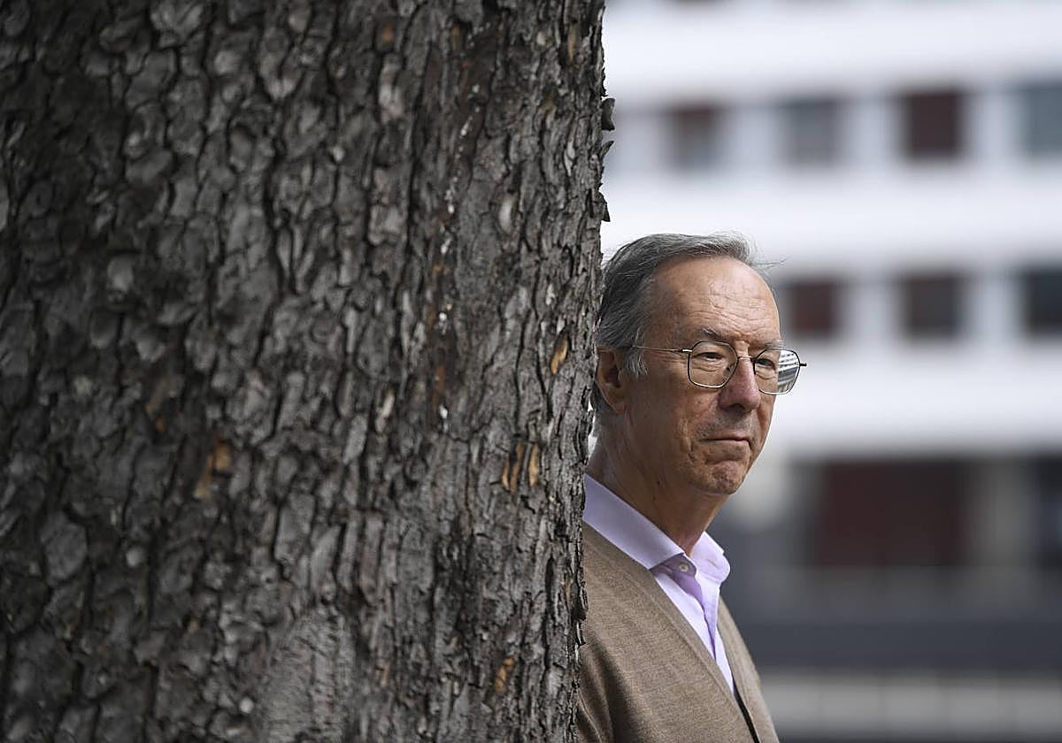 Alberto López Basaguren.