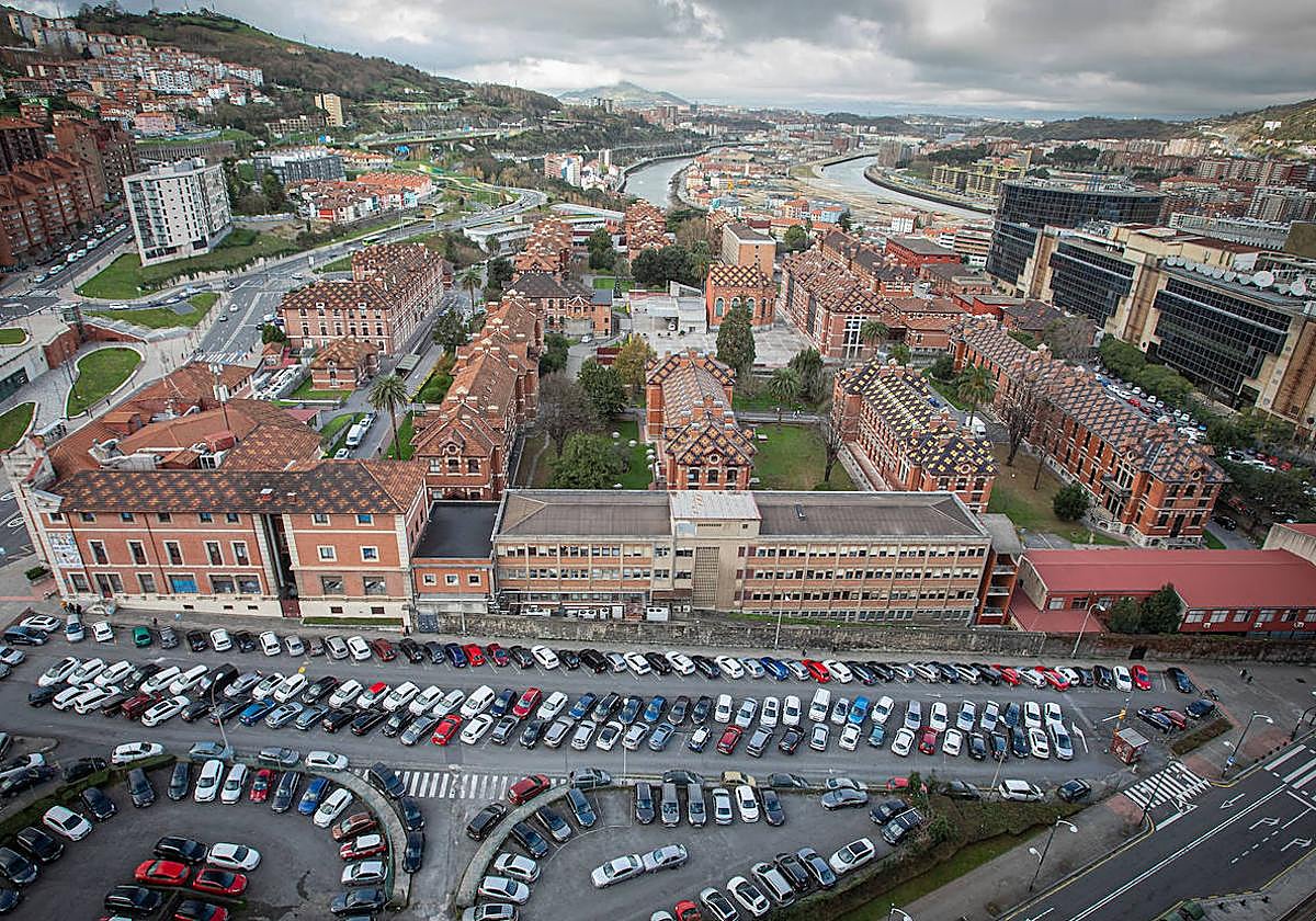 Vista general del hospital de Basurto, donde se llevarán a cabo dos de los proyectos anunciados.
