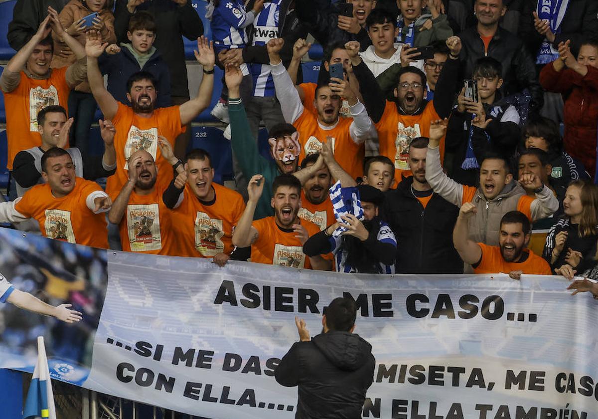 La camiseta que regaló Villalibre en Mendizorroza