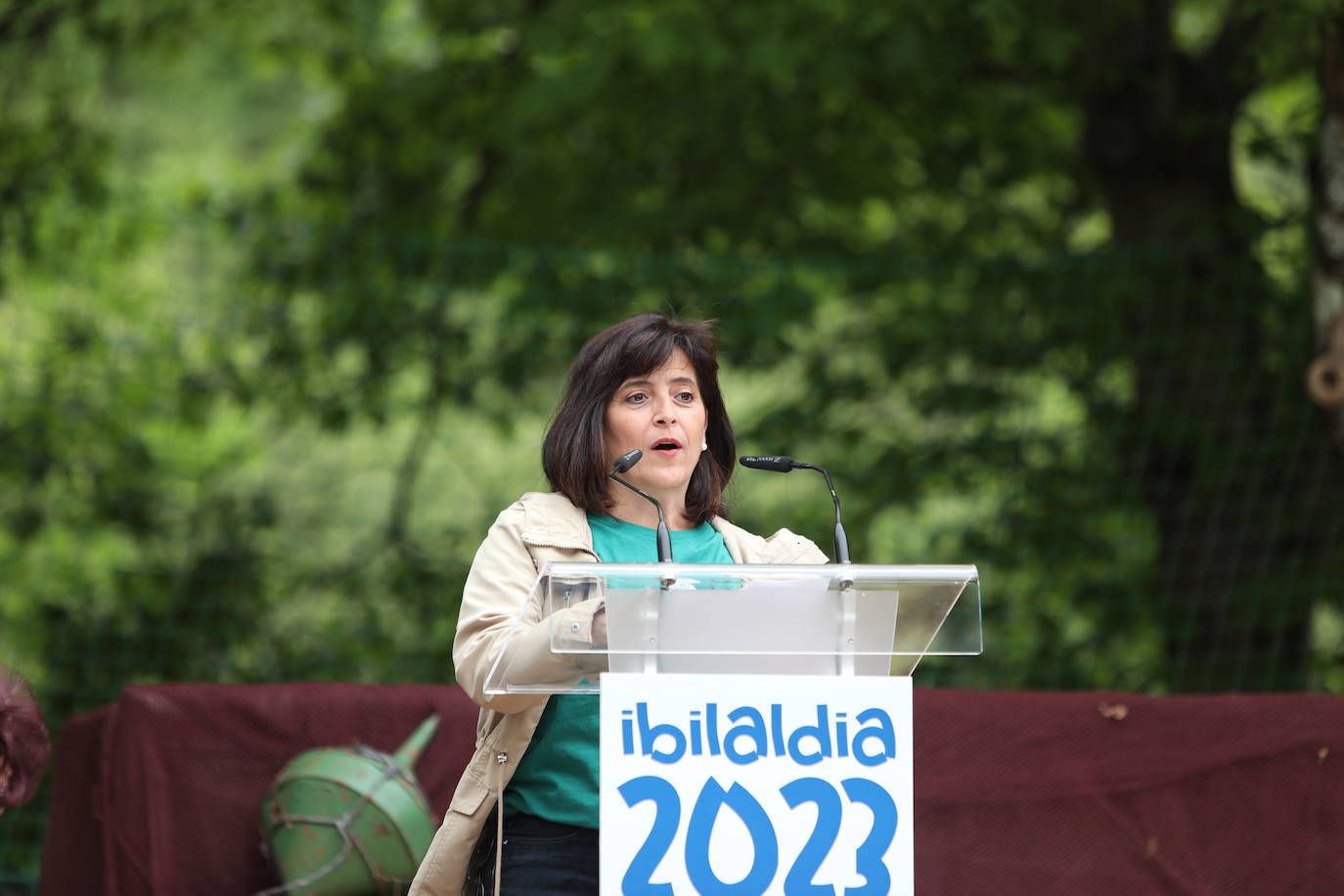 Josune Bañales, Ibilaldia Elkarteko lehendakaria, aurkezpen ekitaldian.