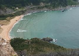 Playa de Laga desde el cabo de Ogoño