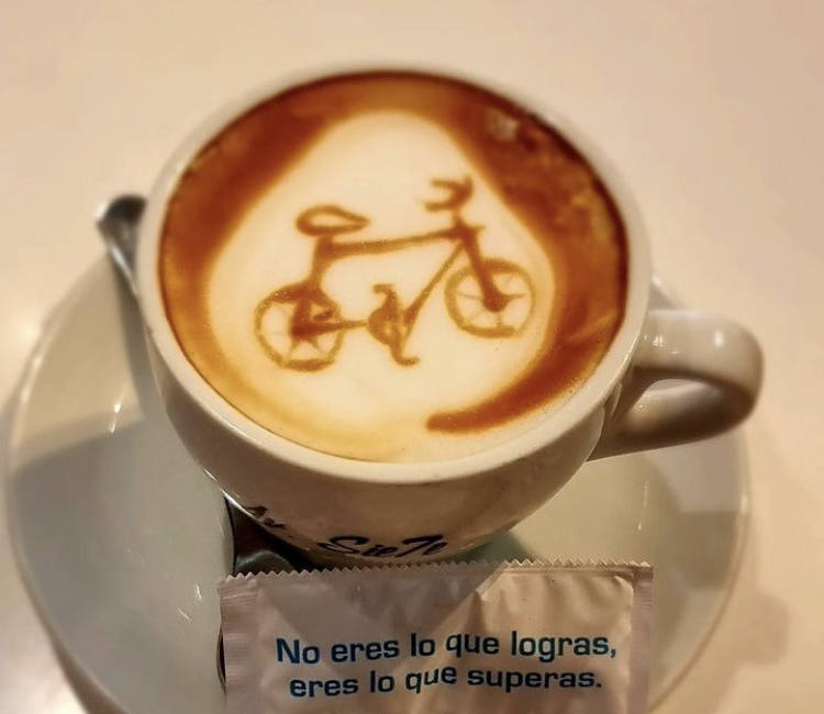 El álbum de las 5.000 &#039;obras de arte&#039; de la barista de Vitoria