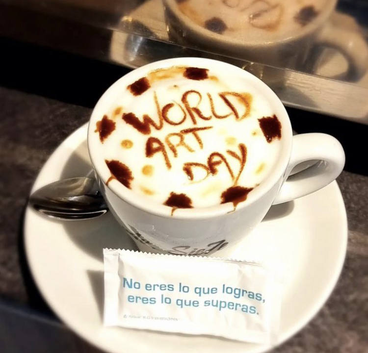 El álbum de las 5.000 &#039;obras de arte&#039; de la barista de Vitoria