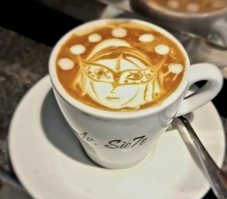 El álbum de las 5.000 &#039;obras de arte&#039; de la barista de Vitoria