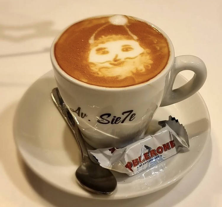 El álbum de las 5.000 &#039;obras de arte&#039; de la barista de Vitoria