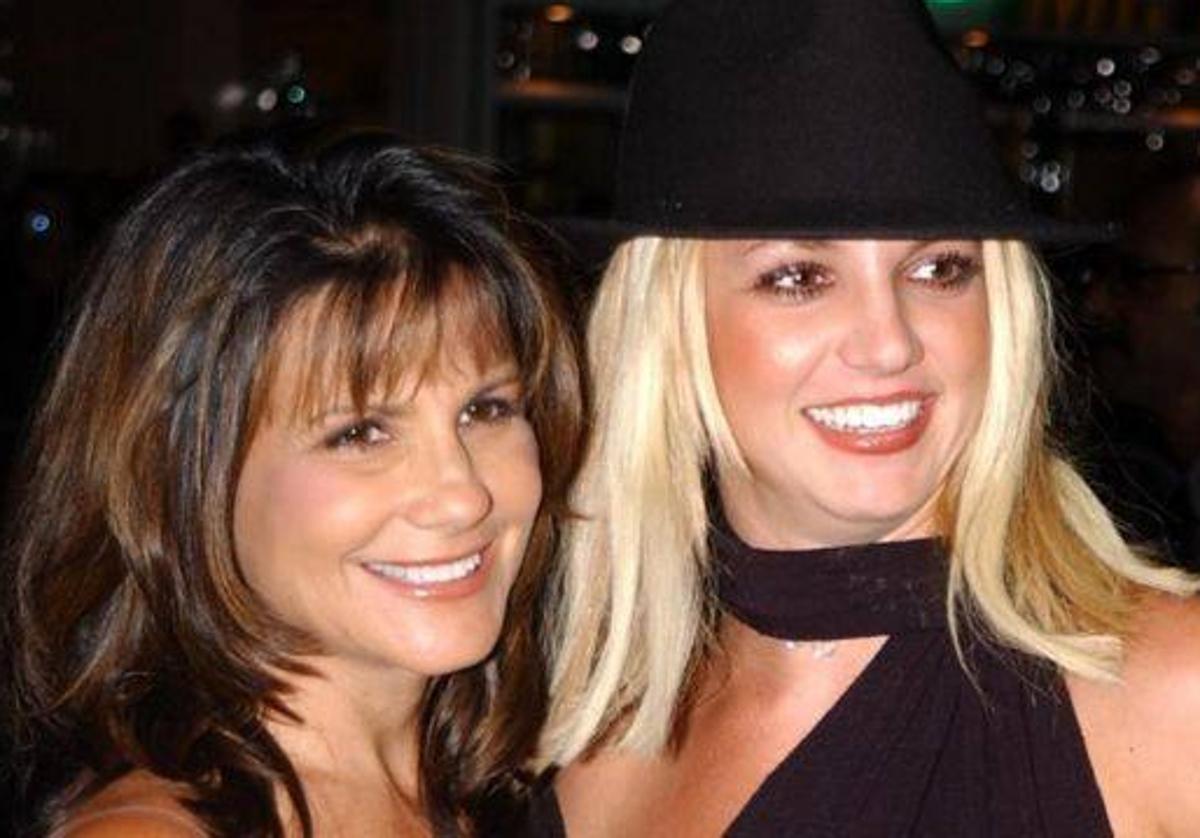 Britney Spears junto a su madre Lynne, en una foto de archivo.