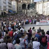 El movimiento feminista de Vitoria carga contra Erkoreka en el acto de repulsa por el asesinato de la joven embarazada