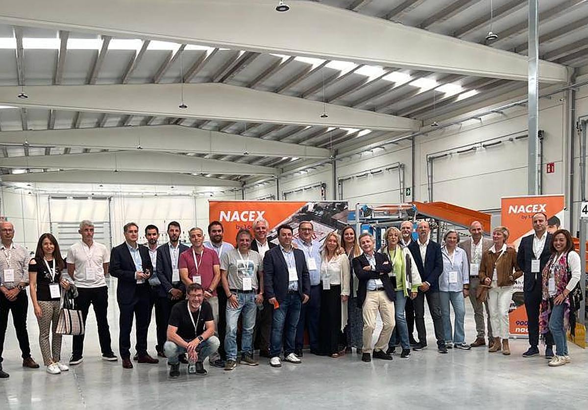 Inaguración de la nueva nave en Subillabide.