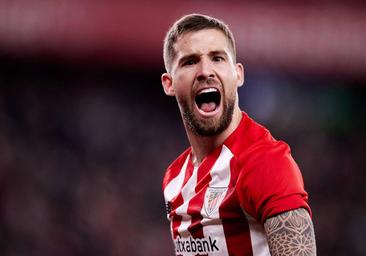 La directiva y Martínez se despiden con duros reproches tras un año de silencio