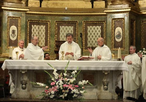 De izquierda a derecha, Mario Iceta, Juan María Uriarte, Joseba Segura, Ricardo Bláquez, Fernando Prado y Fernando Valera.