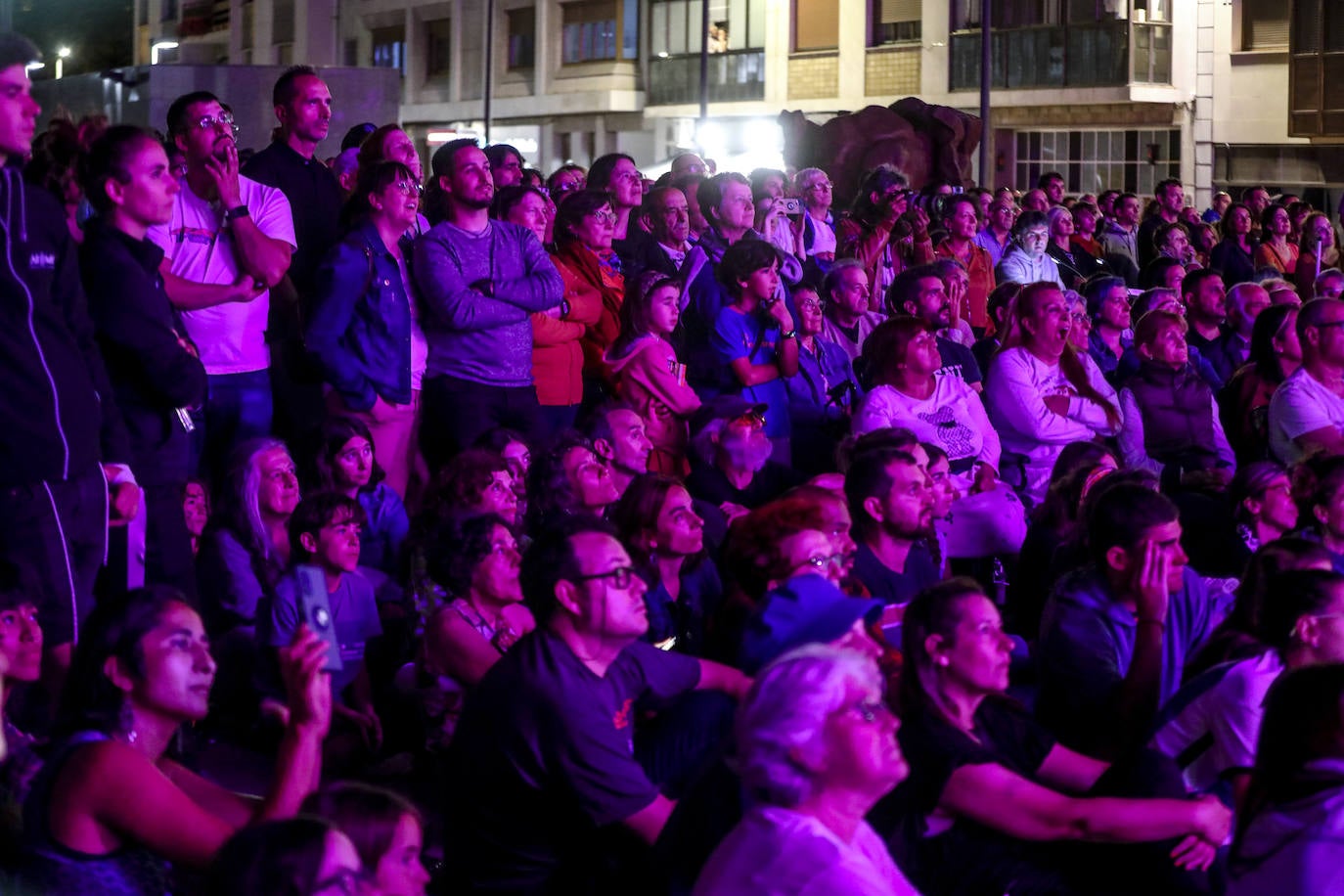 Vitoria se transforma en un gran teatro