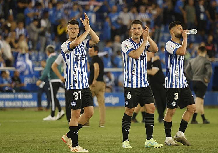 Antonio Blanco, con los ojos vidriosos por perderse los partidos claves.