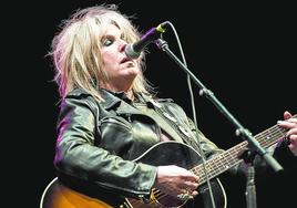 La cantautora estadounidense de música rock, folk y country, Lucinda Williams