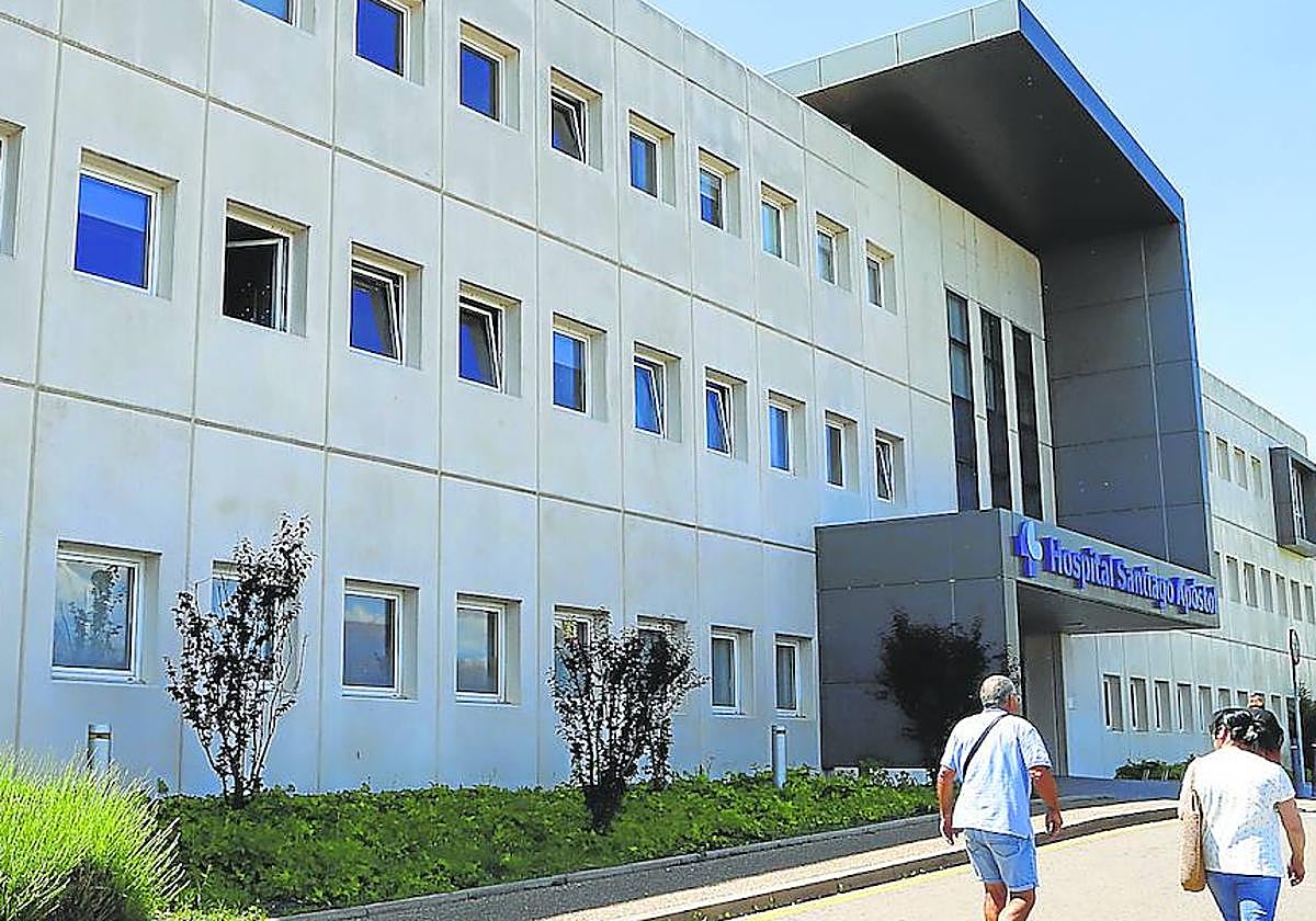 El centro cerrará uno de los tres quirófanos varias semanas por las vacaciones de anestesistas y cirujanos.