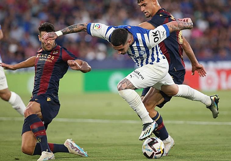 Rioja, Guridi, Miguel, Villalibre, Duarte, Abde... seis ocasiones de gol erradas