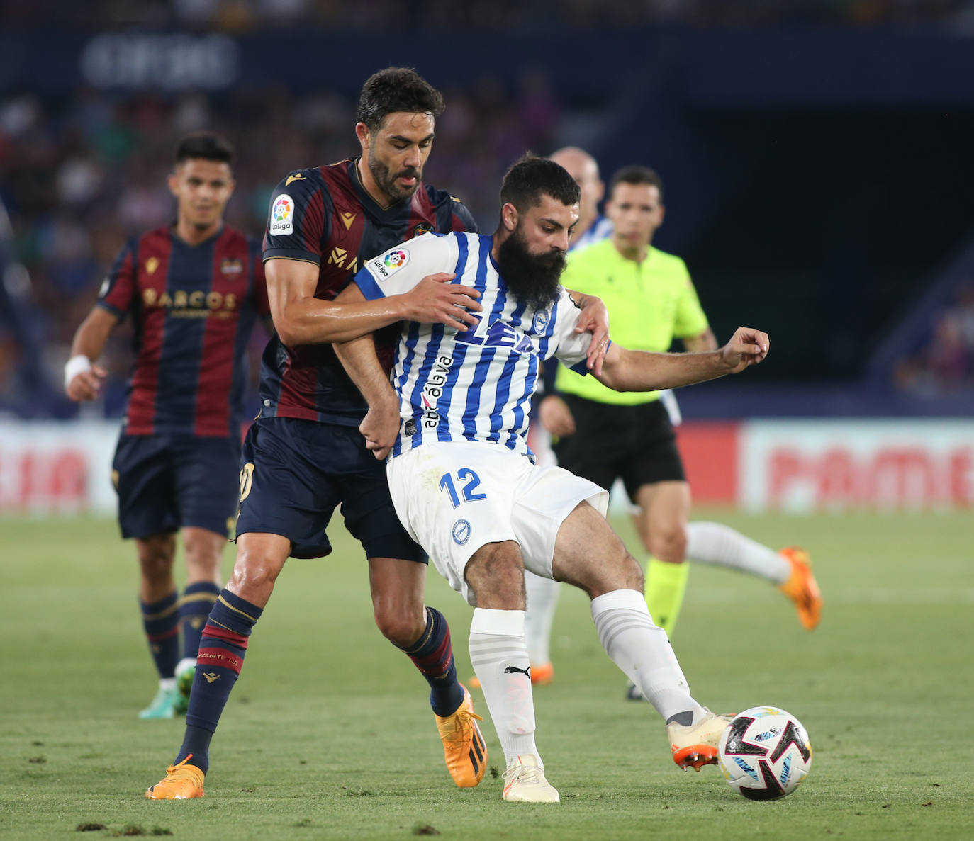 Las mejores fotos del Levante - Alavés