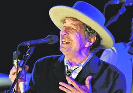 Bob Dylan durante un concierto en Kent (Reino Unido) en 2012.