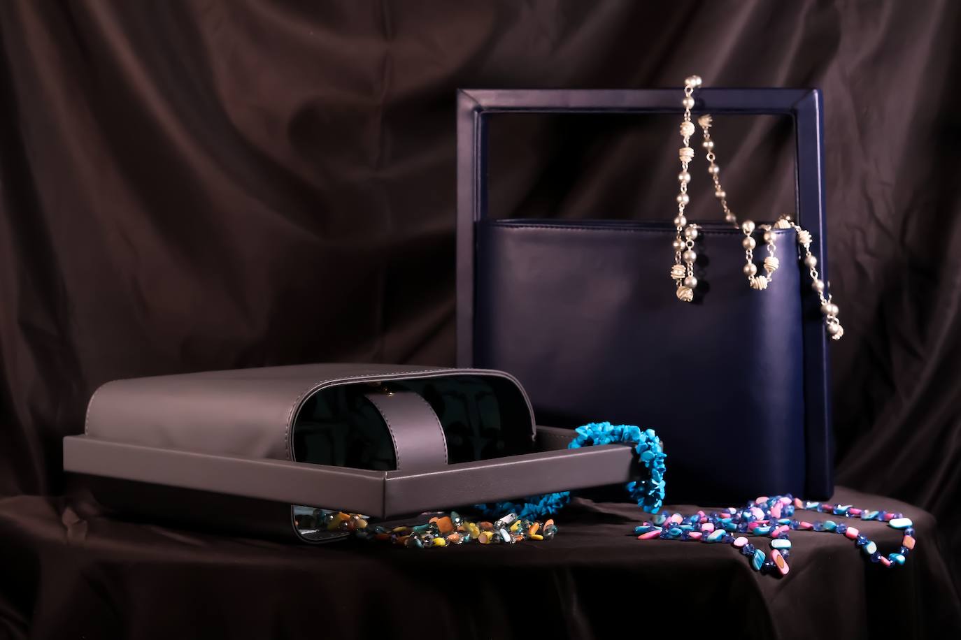 Los bolsos de piel de cactus creados por una madre e hija vizcaínas que llegan a EE UU