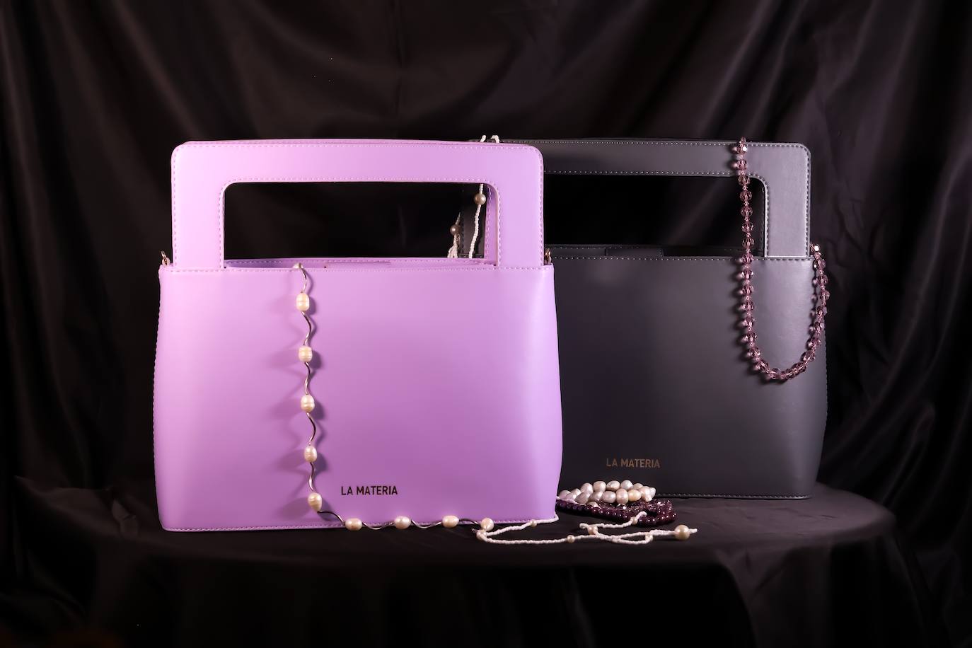 Los bolsos de piel de cactus creados por una madre e hija vizcaínas que llegan a EE UU