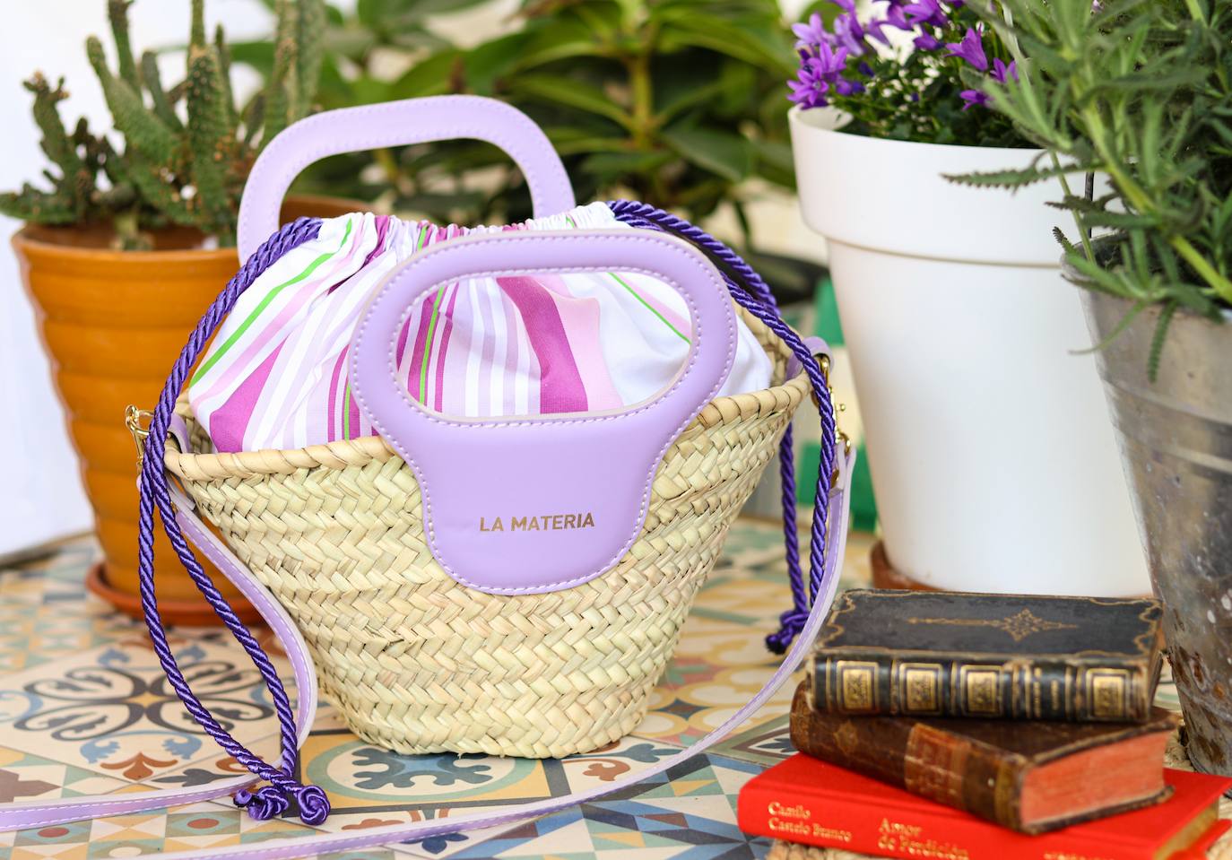 Los bolsos de piel de cactus creados por una madre e hija vizcaínas que llegan a EE UU