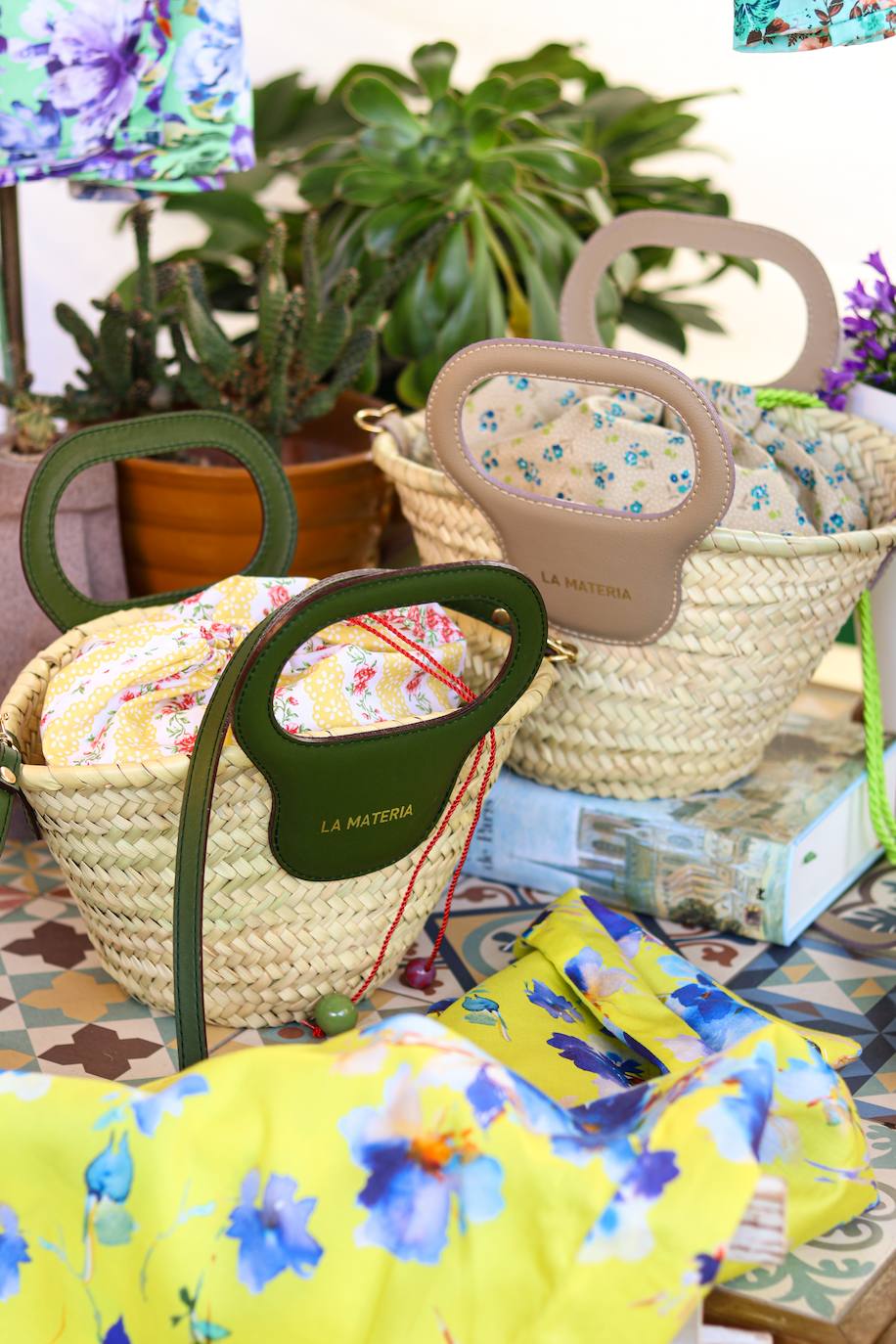 Los bolsos de piel de cactus creados por una madre e hija vizcaínas que llegan a EE UU