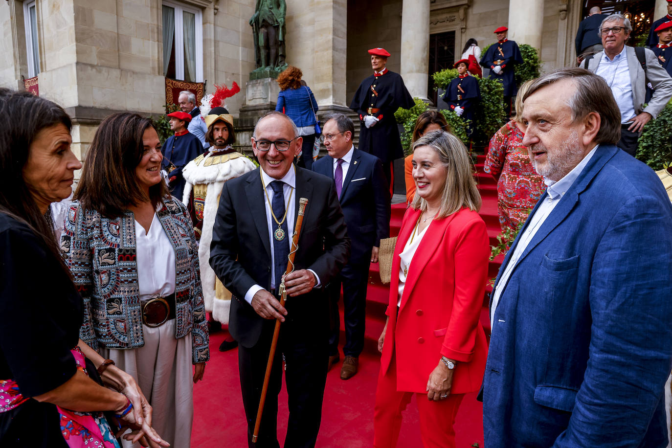 Las Juntas Generales de Álava celebran el pleno de investidura del jeltzale Ramiro González