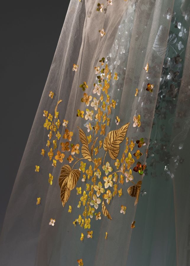 El Museo Balenciaga expone la primera antología del diseñador Josep Font