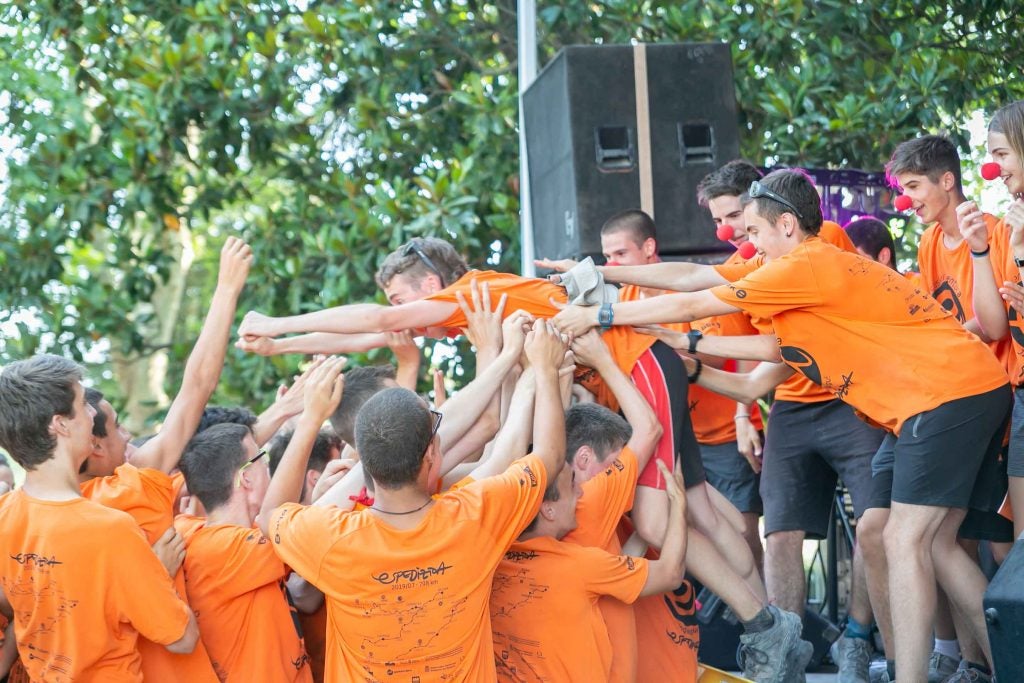 EuskarAbenturan aurkituko duzunaren irudiak!