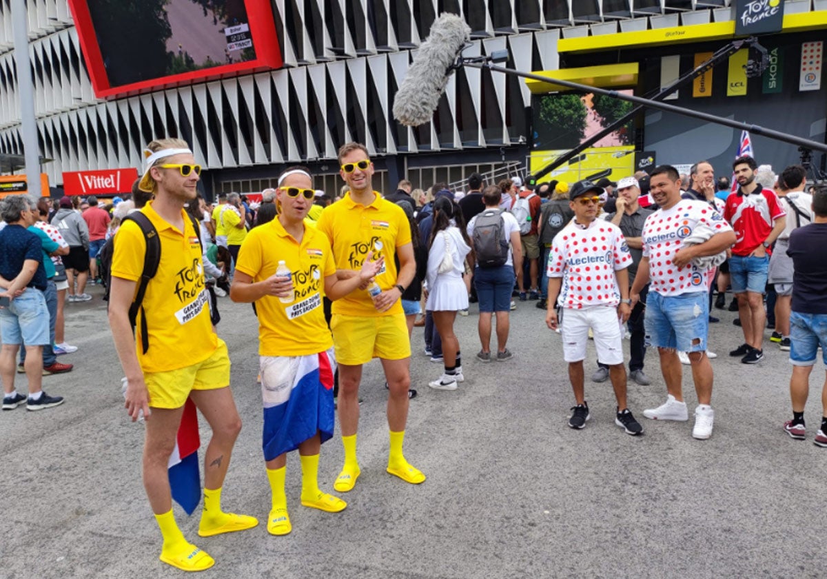 Espectacular ambiente en Bizkaia por la primera etapa del Tour