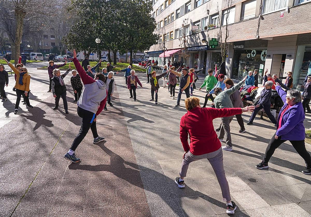 El punto de información busca convertirse en un referente para los mayores.