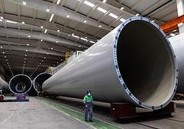 Imagen de la actual factoría de Haizea Wind en el Puerto de Bilbao.