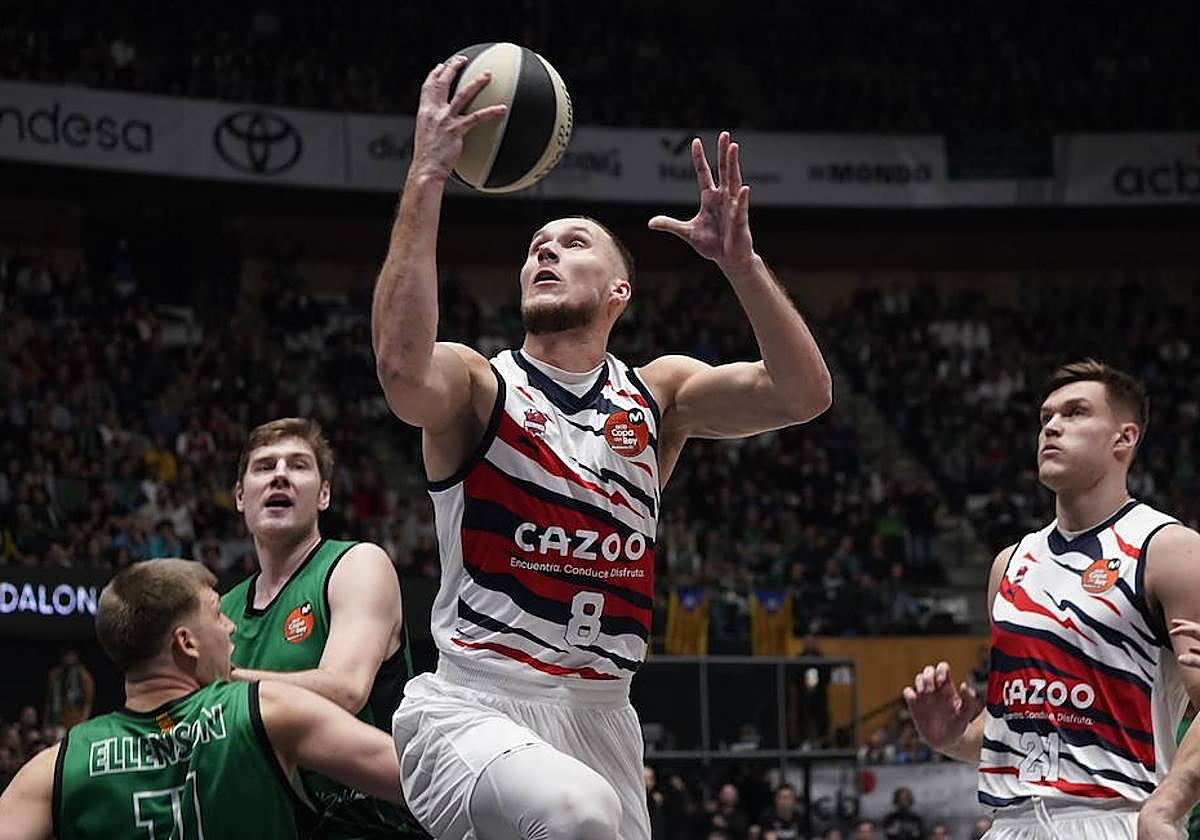 Sedekerskis, en un partido de esta temporada con el Baskonia.