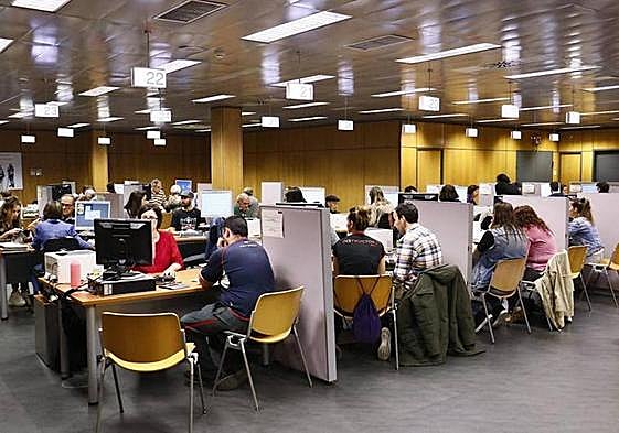 Álava comienza a abonar las ayudas de 200 euros para personas con bajos ingresos