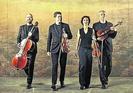 Arnau Tomàs, Abel Tomàs, Vera Martínez Mehner y Jonathan Brown, componentes del Cuarteto Casals.