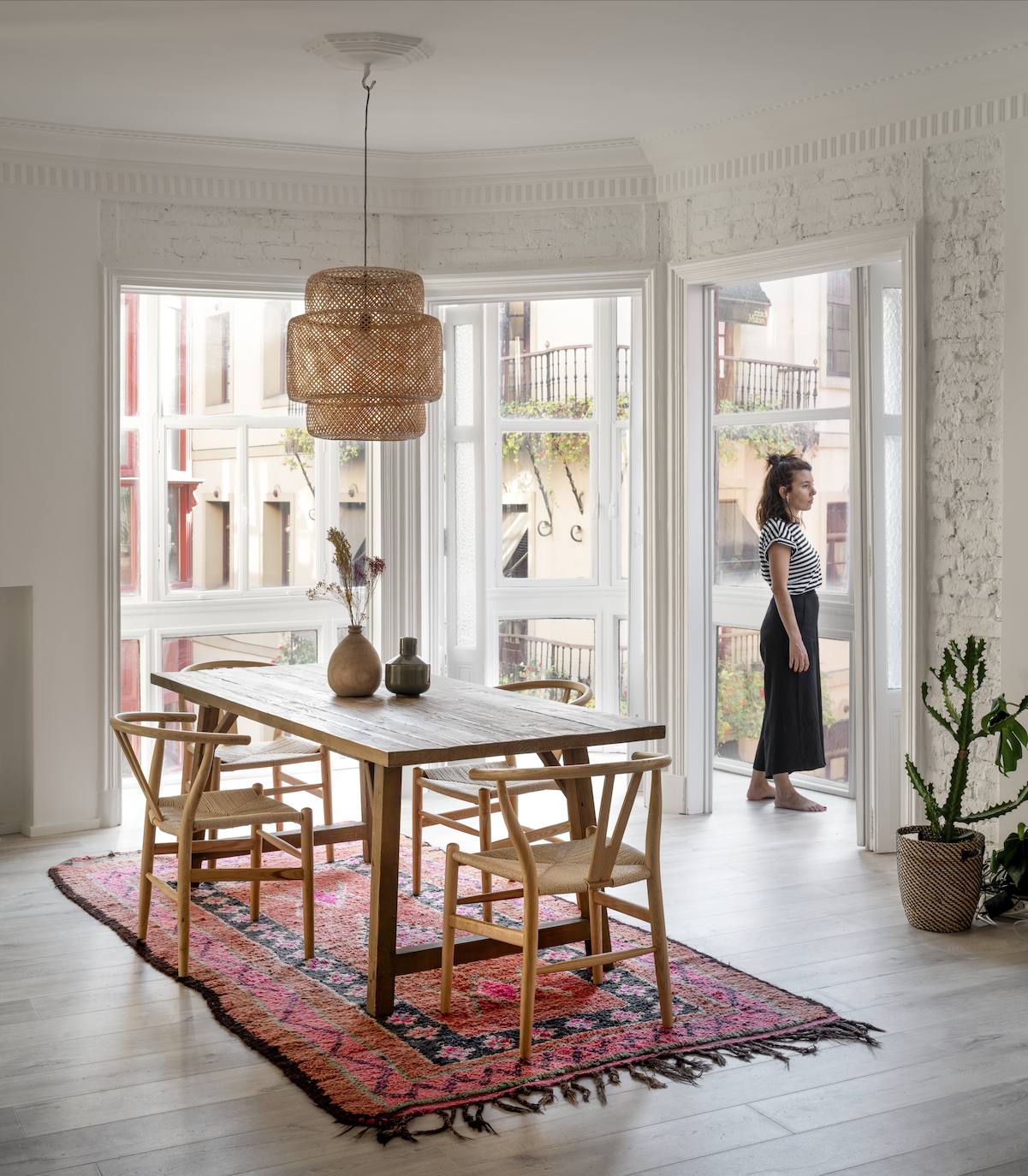 El piso clásico (pero moderno) de una pareja en el Casco Viejo