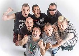 Componentes del grupo de punk Ska-P.