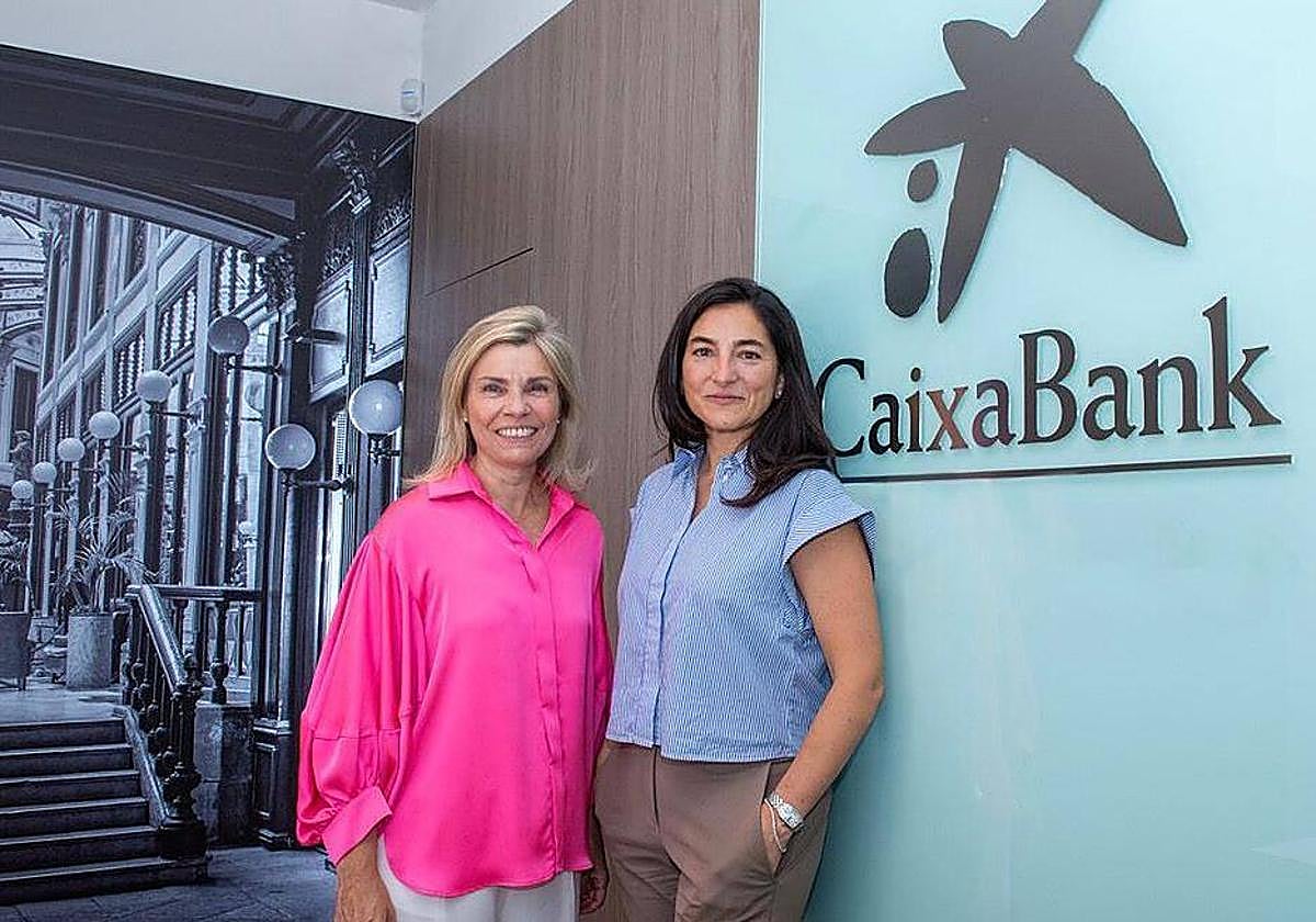 Belén Martín, directora territorial de CaixaBank en CyL y Mª Eugenia Clemente, directora general de Alestis Aerospace.