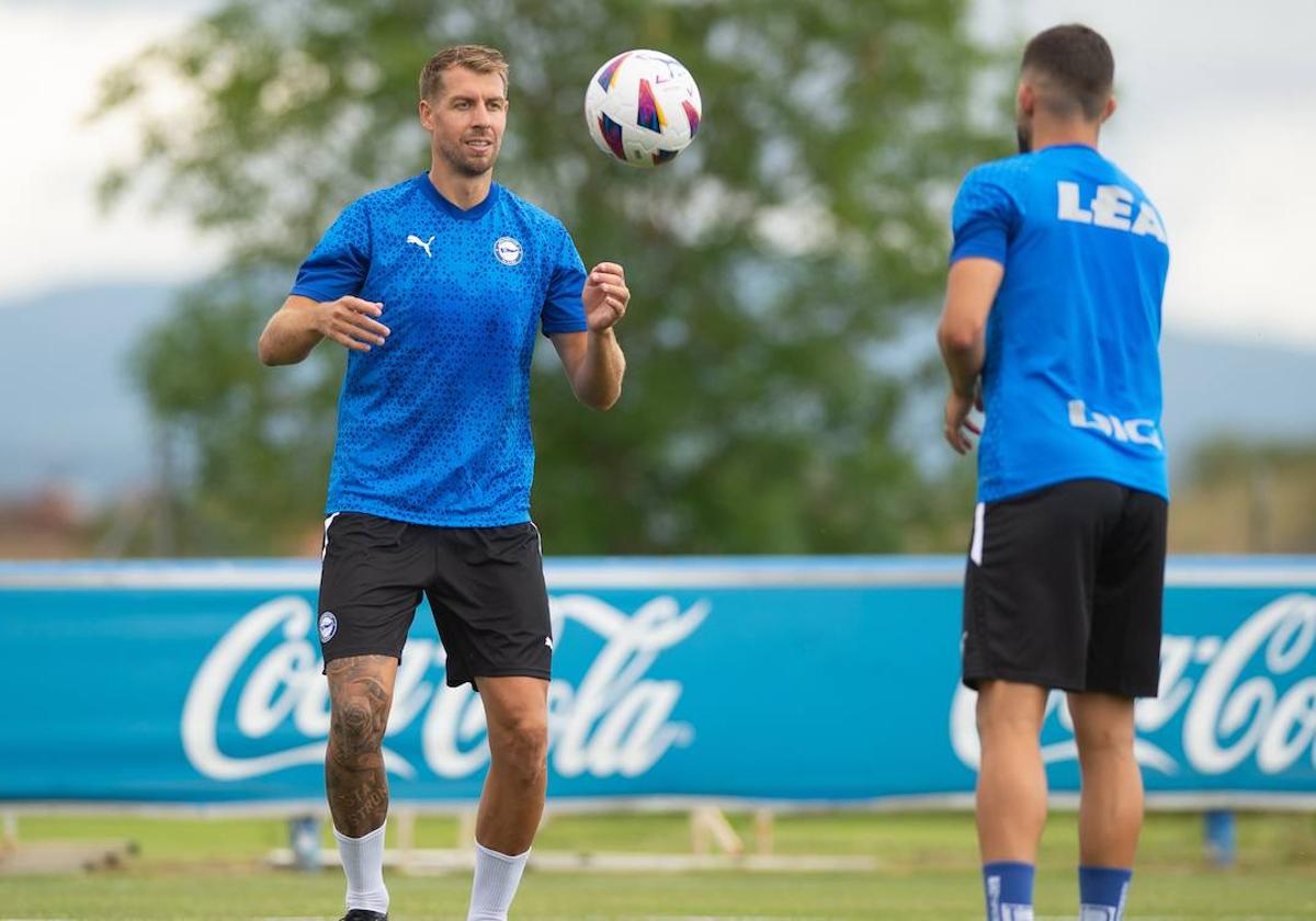 Lejeune, uno más de la pretemporada del Alavés.