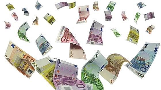 Dinero, mucho dinero