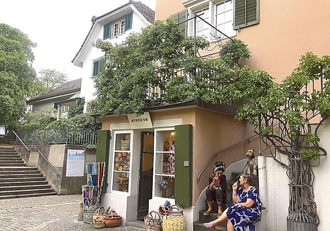 Los rinconcitos de cuento se suceden en la ciudad