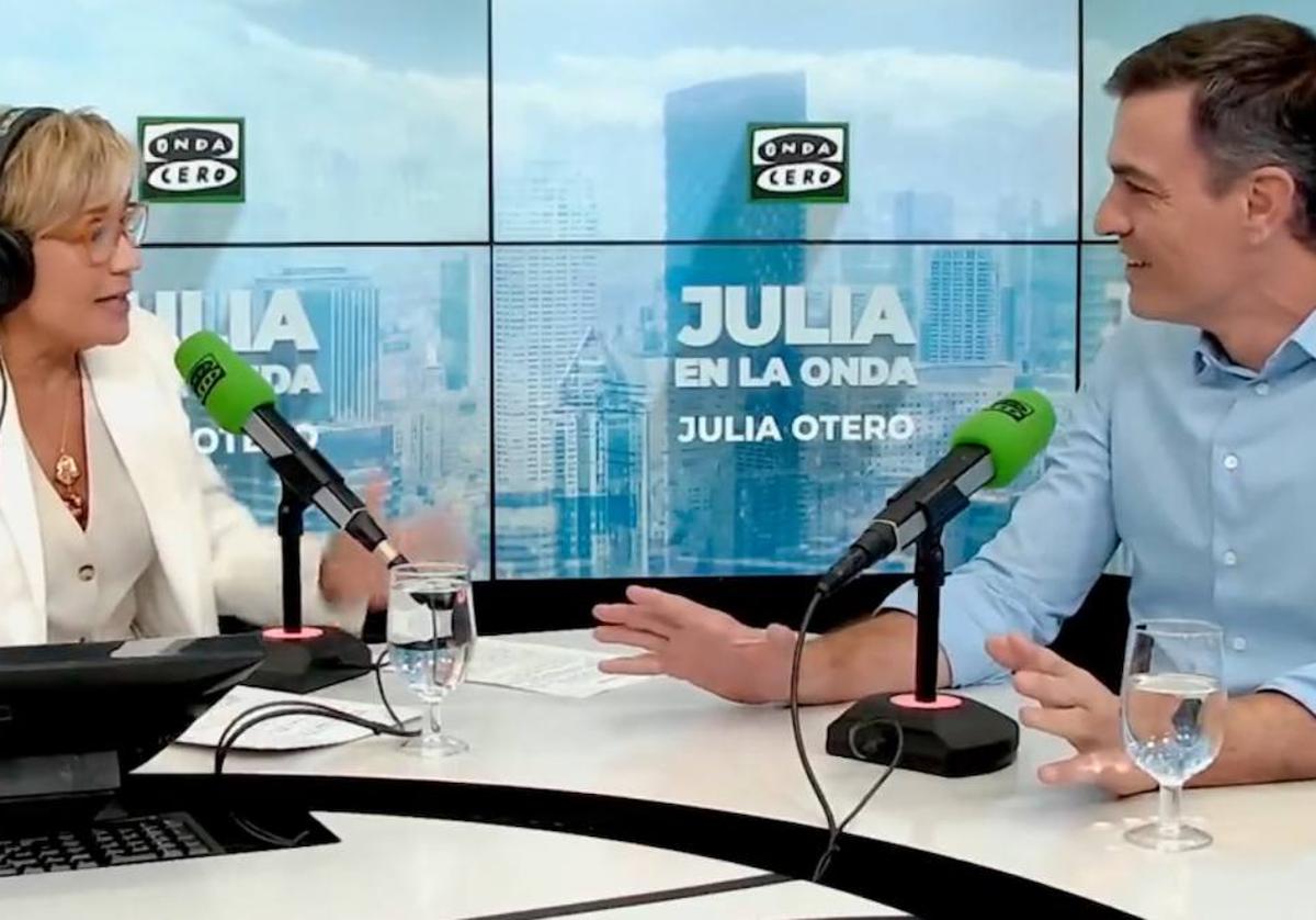 Sánchez ha sido entrevistado por Julia Otero.