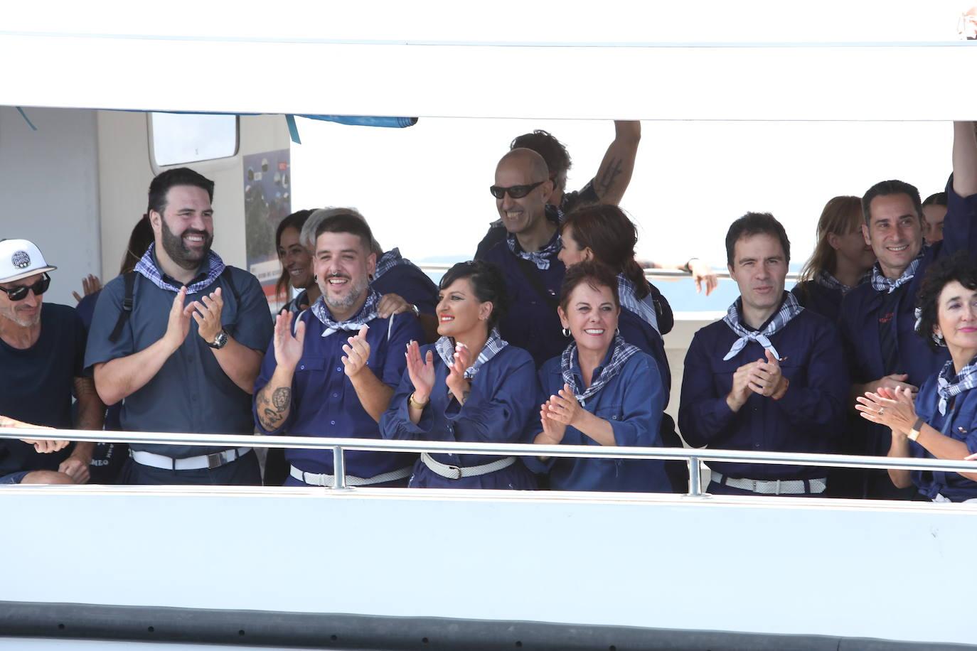 Miles de personas disfrutan de las Madalenas en Bermeo y Elantxobe